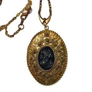 Antique Victorian Fine Black Glass Cameo Necklace